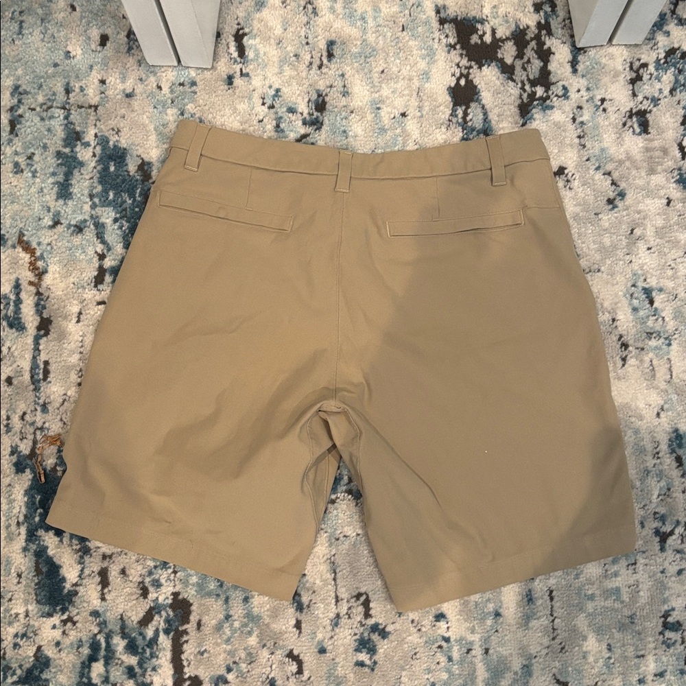 Commission Classic Fit 7” short - Picture 2 of 2